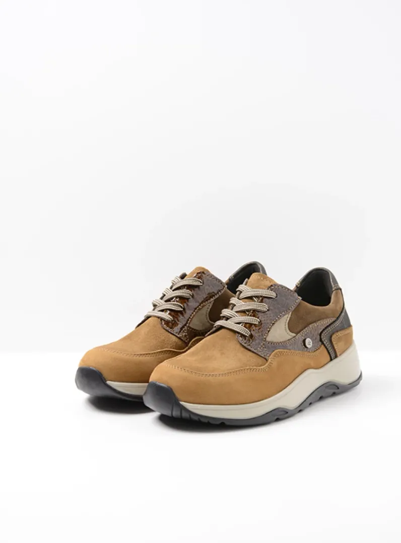 Shop Wolky Sappho - cognac combi leer cognaccombileer